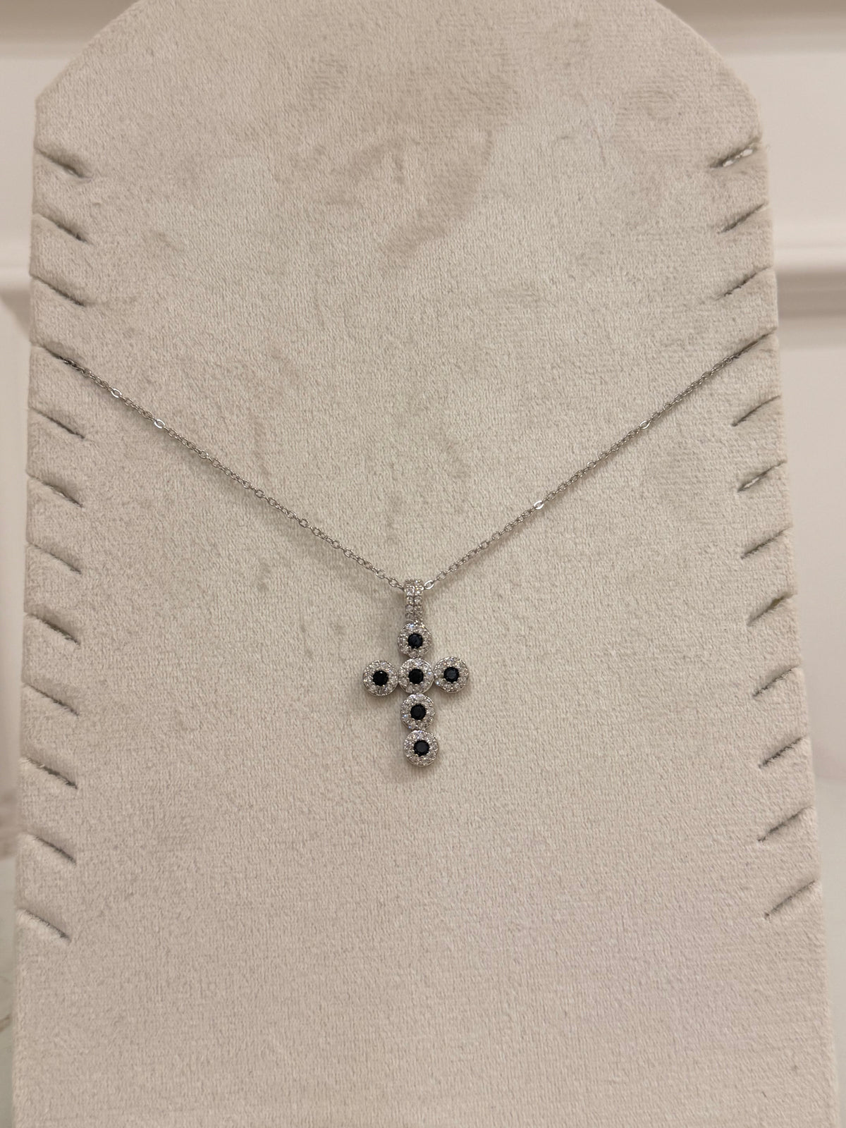 Collana Croce